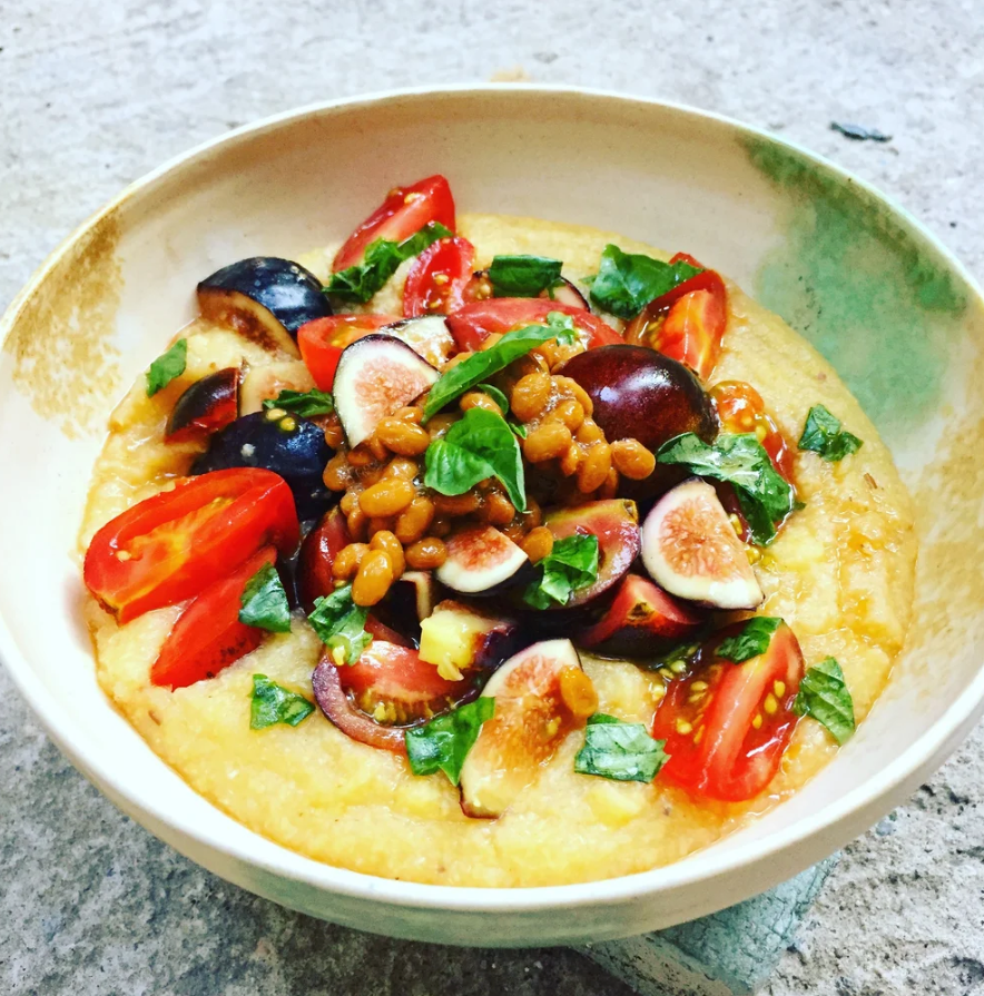  bowl of natto with figs, tomatoes, and spinach 